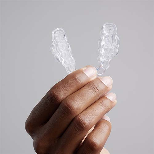 an oral appliance retainer to treat sleep apnea